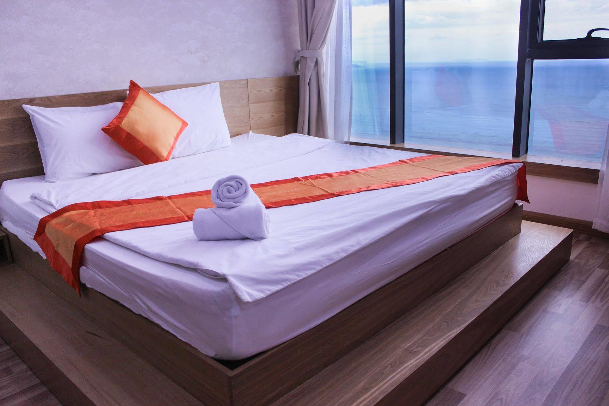 Gold Ocean Apartments Nha Trang Buitenkant foto